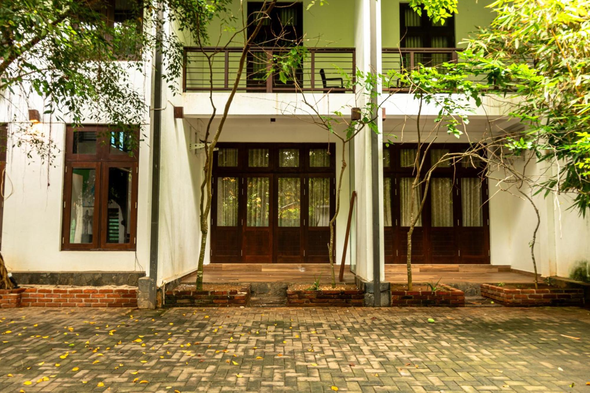 Hotel Bella Vista Anuradhapura Bagian luar foto