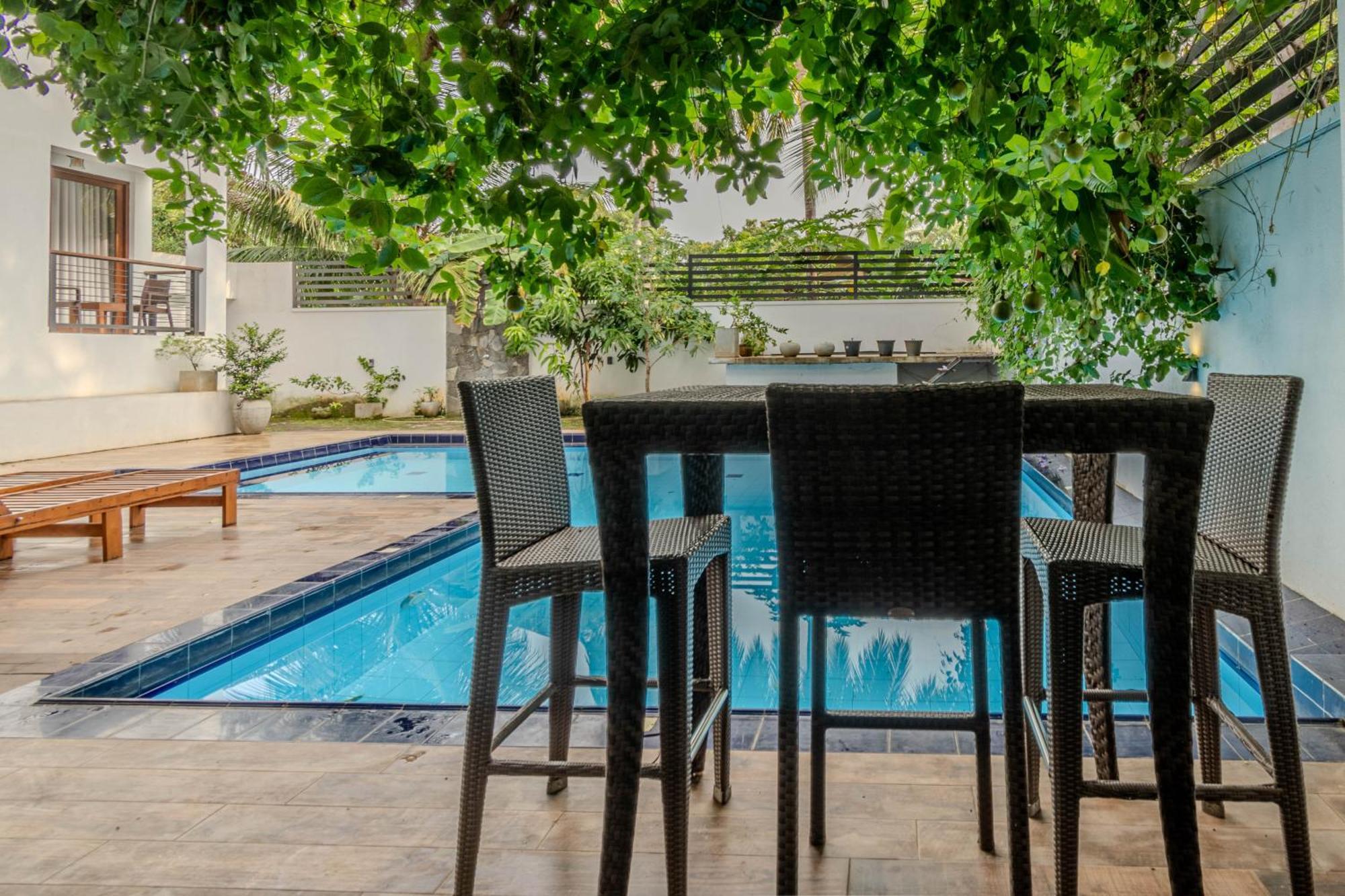Hotel Bella Vista Anuradhapura Bagian luar foto
