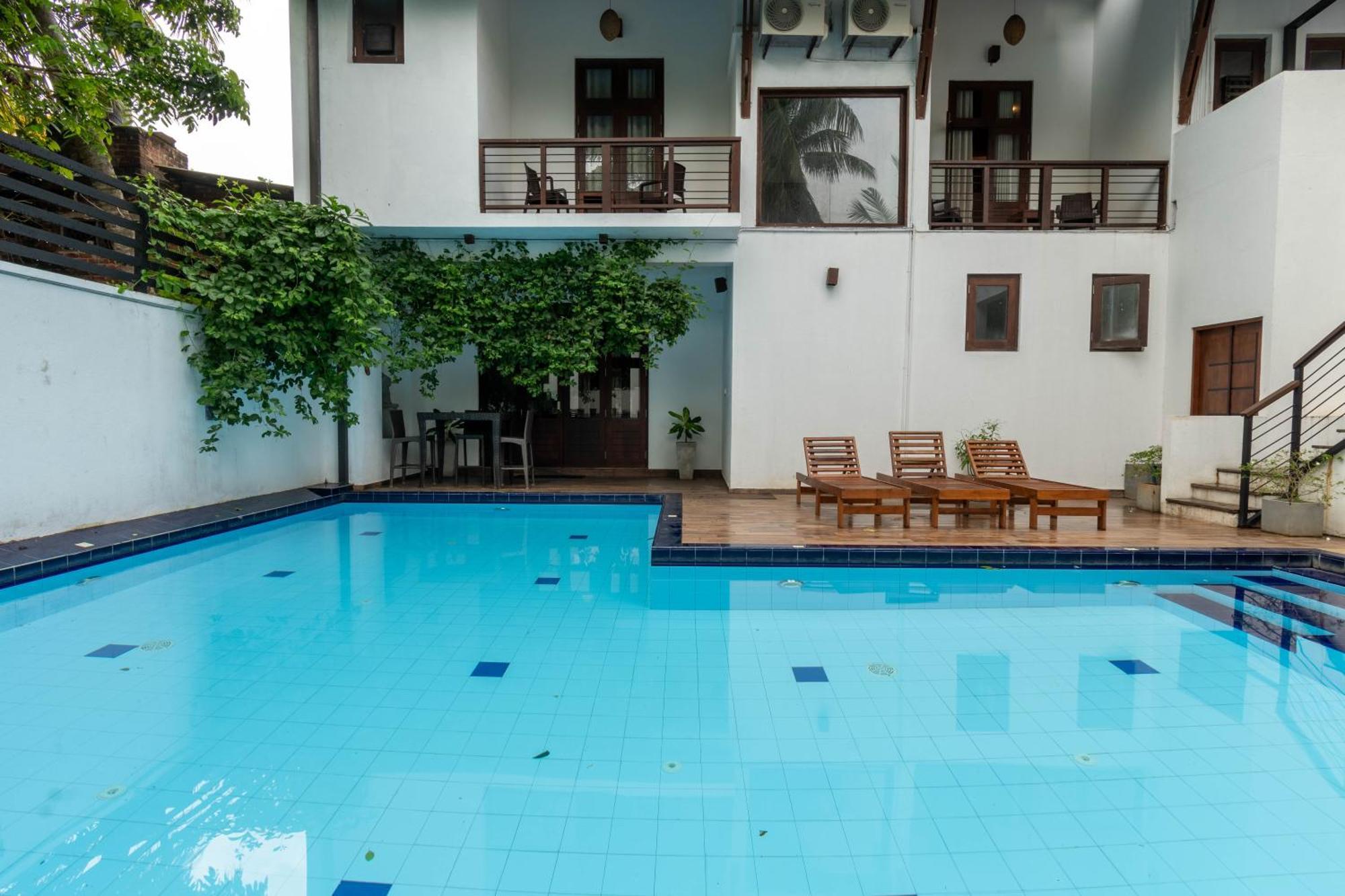 Hotel Bella Vista Anuradhapura Bagian luar foto