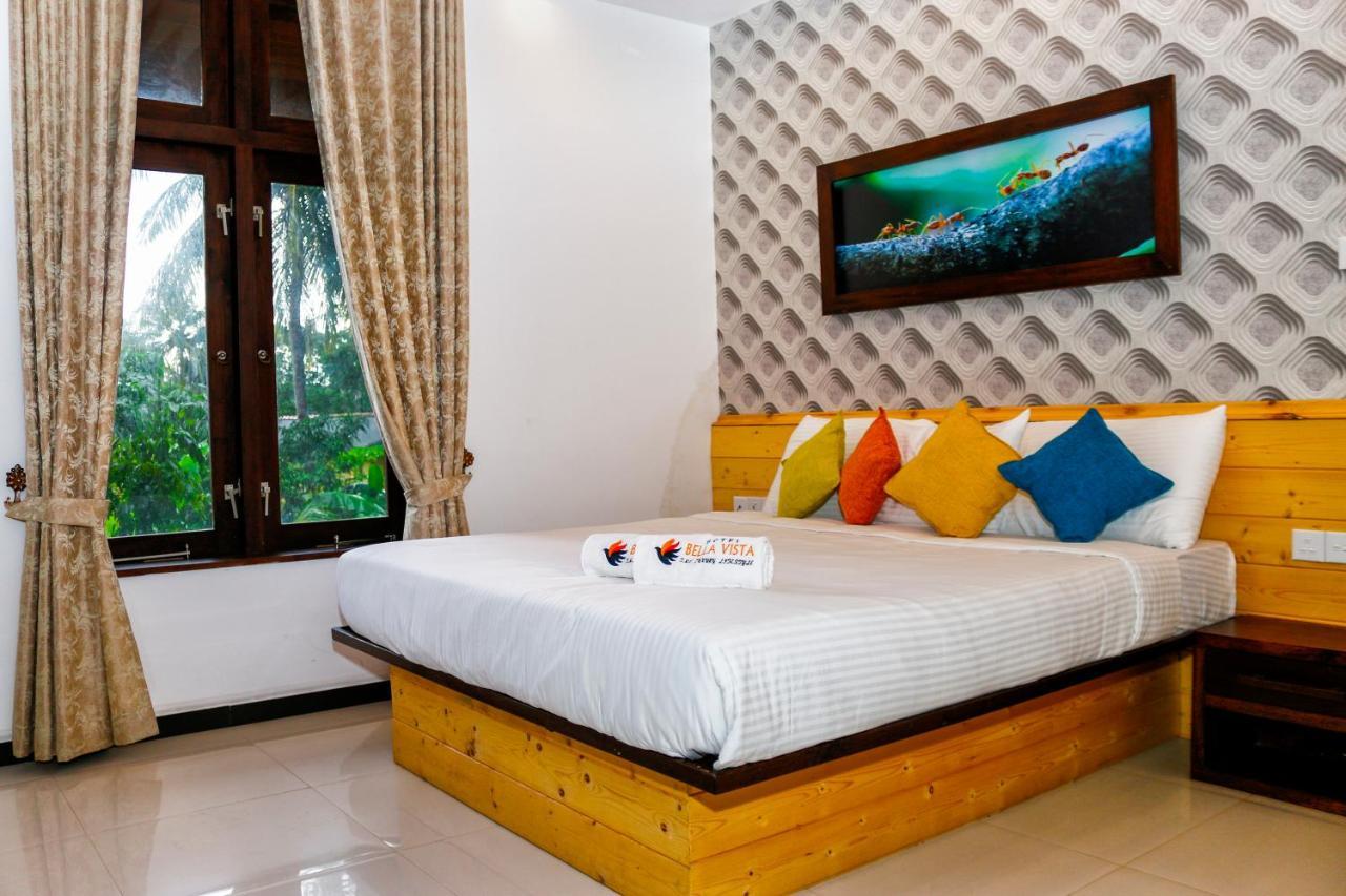 Hotel Bella Vista Anuradhapura Bagian luar foto