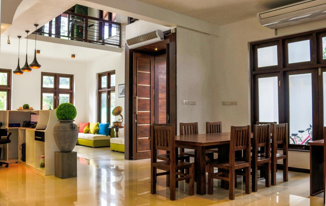 Hotel Bella Vista Anuradhapura Bagian luar foto