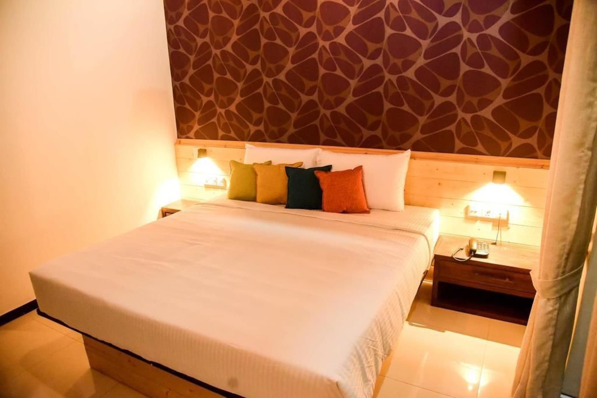 Hotel Bella Vista Anuradhapura Bagian luar foto